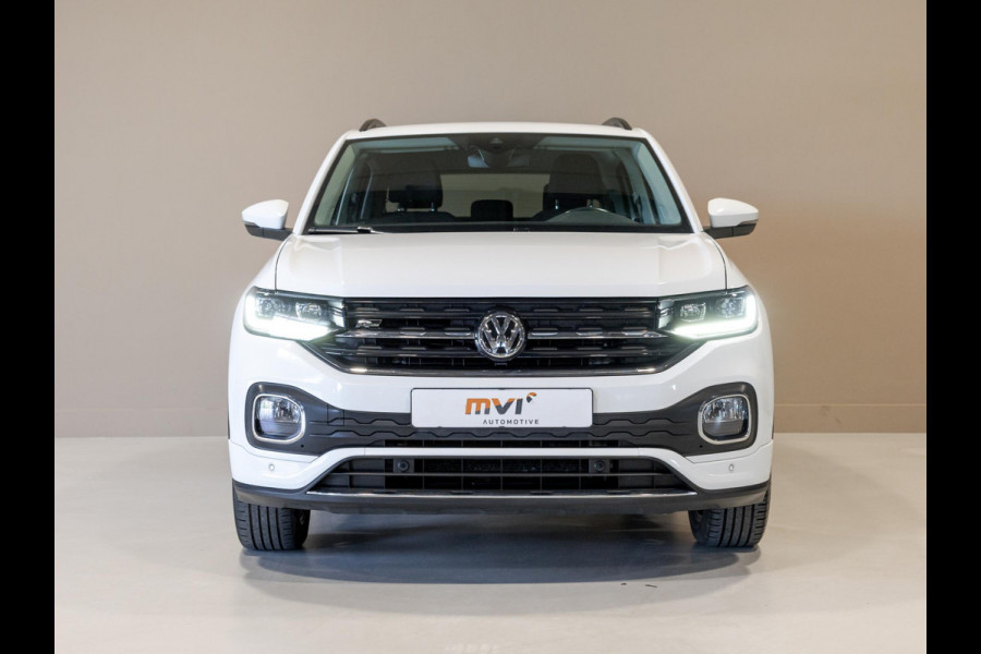Volkswagen T-Cross 1.0 TSI Life 116pk / Navigatie / Stoelverwarming / Adaptieve cruise control / Apple carplay / Airco / Klimaatregeling /