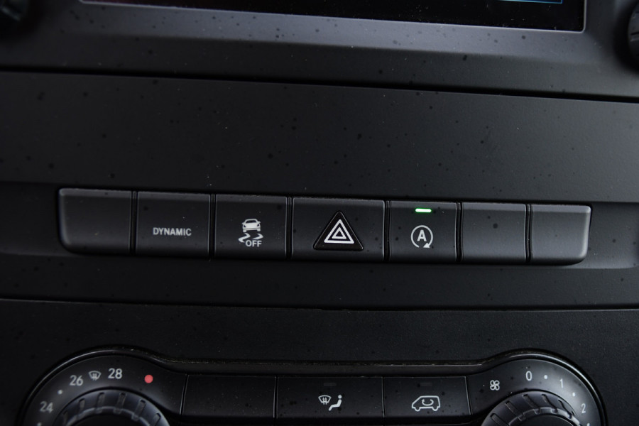 Mercedes-Benz Vito 116 CDI L2 PB Edition Camera, Adaptieve Cruise, Carplay, LED, 164pk, Automaat, Stoelverwarming, Leder, Trekhaak, Uniek!