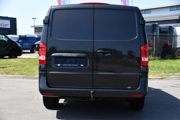 Mercedes-Benz Vito 116 CDI L2 PB Edition Camera, Adaptieve Cruise, Carplay, LED, 164pk, Automaat, Stoelverwarming, Leder, Trekhaak, Uniek!