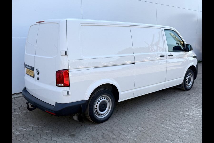Volkswagen E-Transporter 113PK 37,3kWh L2H1 Elektrisch! 138KM WLTP Trekhaak Carplay Airco Stoelverwarming Parkeersensoren Transporter