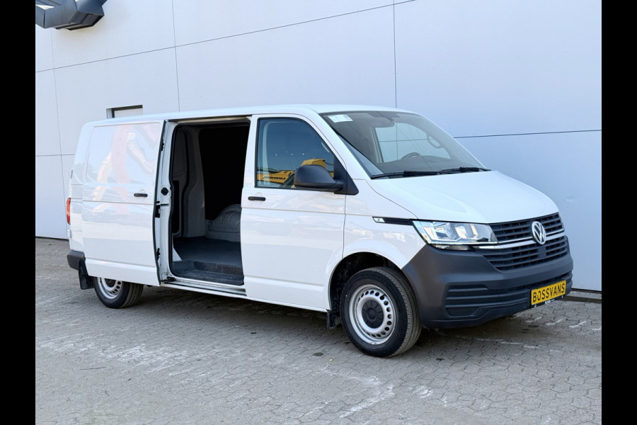 Volkswagen E-Transporter 113PK 37,3kWh L2H1 Elektrisch! 138KM WLTP Trekhaak Carplay Airco Stoelverwarming Parkeersensoren Transporter
