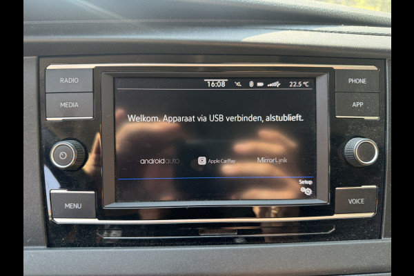 Volkswagen E-Transporter 113PK 37,3kWh L2H1 Elektrisch! 138KM WLTP Trekhaak Carplay Airco Stoelverwarming Parkeersensoren Transporter