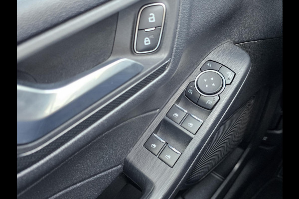 Ford Kuga 2.5 PHEV ST-Line X Trekhaak | 1.500 kg trekvermogen | Adaptive cruise control | Camera | Alcantara leder | Head up display | Elektrisch bedienbare achterklep etc.