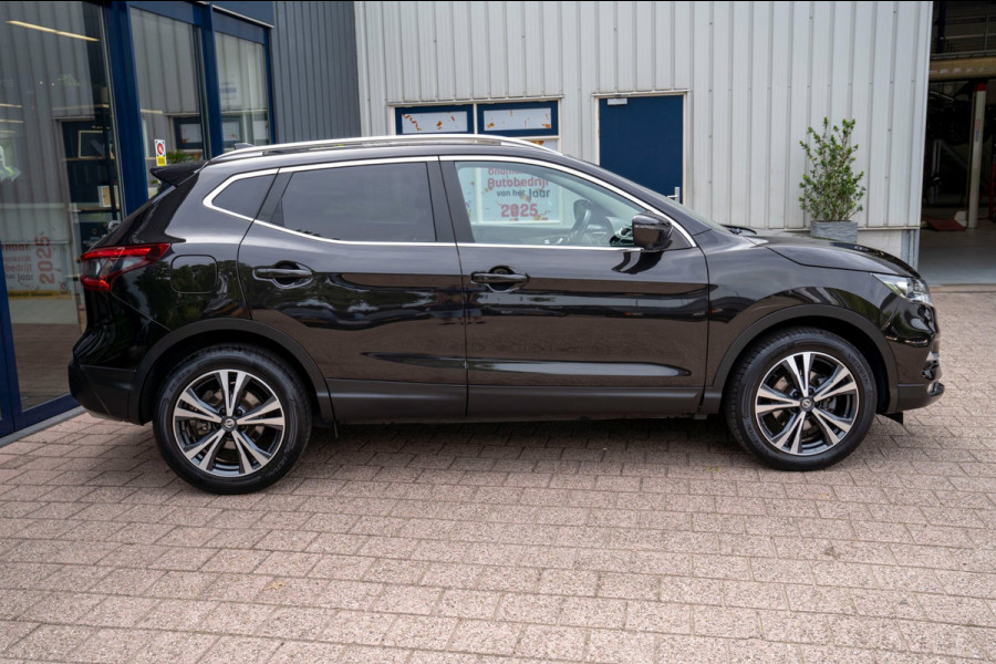 Nissan QASHQAI 1.2 N-Connecta|Prijs rijklaar incl. 12 mnd garantie| Automaat Panodak Trekhaak 360 Camera Navi