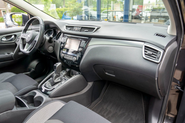 Nissan QASHQAI 1.2 N-Connecta|Prijs rijklaar incl. 12 mnd garantie| Automaat Panodak Trekhaak 360 Camera Navi