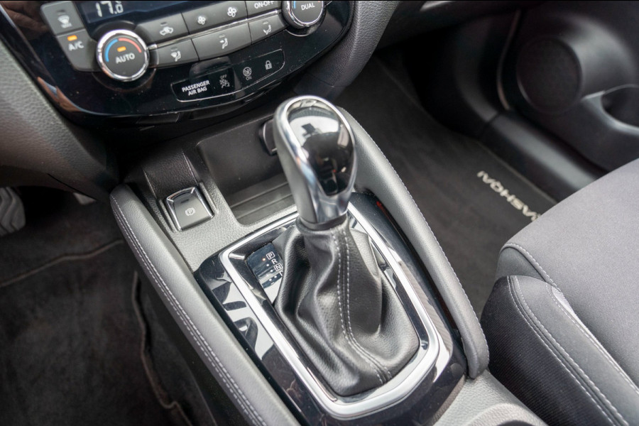 Nissan QASHQAI 1.2 N-Connecta|Prijs rijklaar incl. 12 mnd garantie| Automaat Panodak Trekhaak 360 Camera Navi