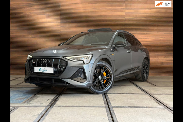Audi e-tron Sportback 55 quattro S Black Ed. | 95 kWh | 407pk| Matrix LED | B&O | Pano | 360° camera | Memory|Trekhaak afneembaar