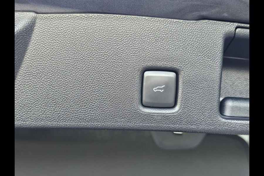 Ford Kuga 2.5 PHEV ST-Line X | Magnetic | Winterpack | Orig NL Auto |