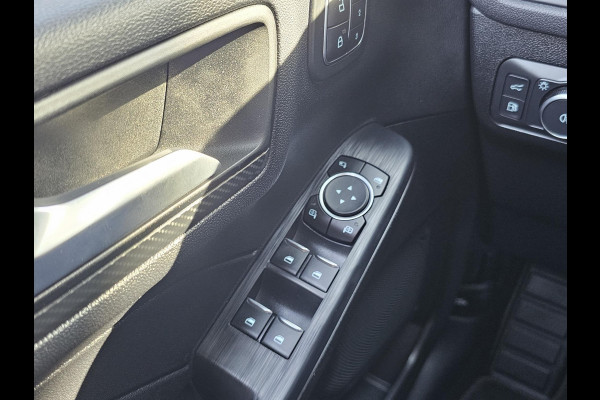 Ford Kuga 2.5 PHEV ST-Line X | Magnetic | Winterpack | Orig NL Auto |