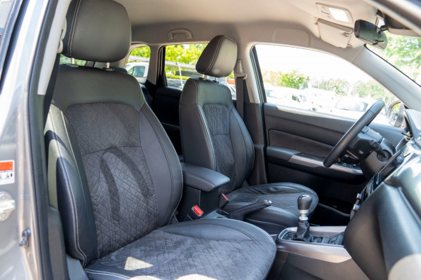 Suzuki Vitara 1.4 Boosterjet Select Smart Hybrid|Prijs rijklaar incl 12 mnd garantie|Trekhaak Camera Stoelverwarming Clima
