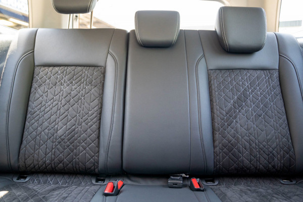 Suzuki Vitara 1.4 Boosterjet Select Smart Hybrid|Prijs rijklaar incl 12 mnd garantie|Trekhaak Camera Stoelverwarming Clima