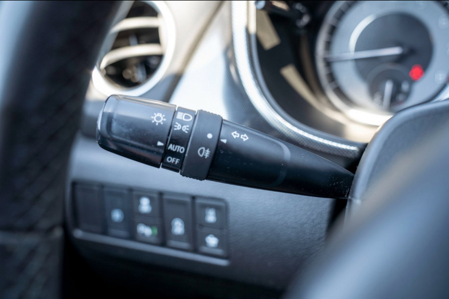 Suzuki Vitara 1.4 Boosterjet Select Smart Hybrid|Prijs rijklaar incl 12 mnd garantie|Trekhaak Camera Stoelverwarming Clima