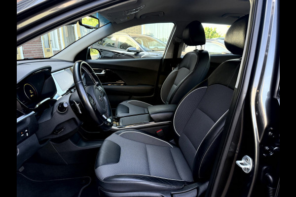 Kia e-Niro DynamicLine 64 kWh SOH 95.2% 3 Fase, Camera, App Connect