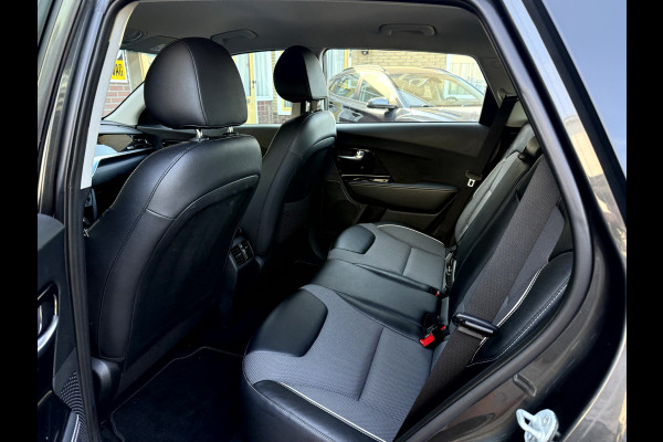 Kia e-Niro DynamicLine 64 kWh SOH 95.2% 3 Fase, Camera, App Connect
