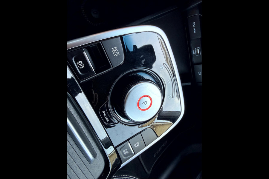 Kia e-Niro DynamicLine 64 kWh SOH 95.2% 3 Fase, Camera, App Connect