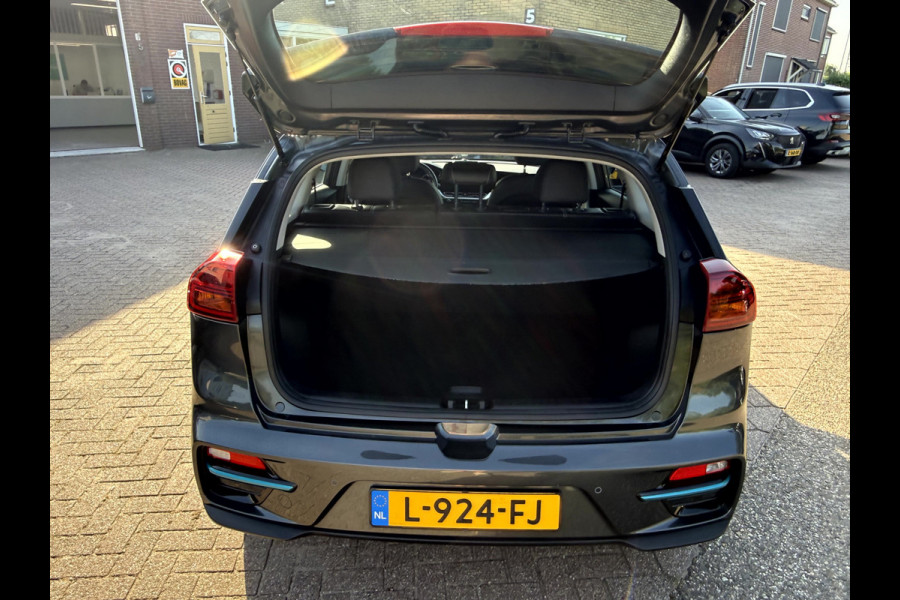 Kia e-Niro DynamicLine 64 kWh SOH 95.2% 3 Fase, Camera, App Connect
