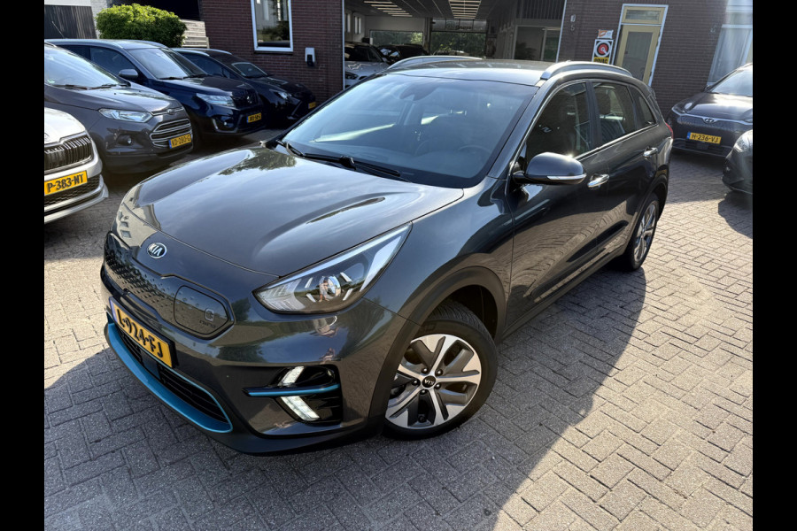 Kia e-Niro DynamicLine 64 kWh SOH 95.2% 3 Fase, Camera, App Connect