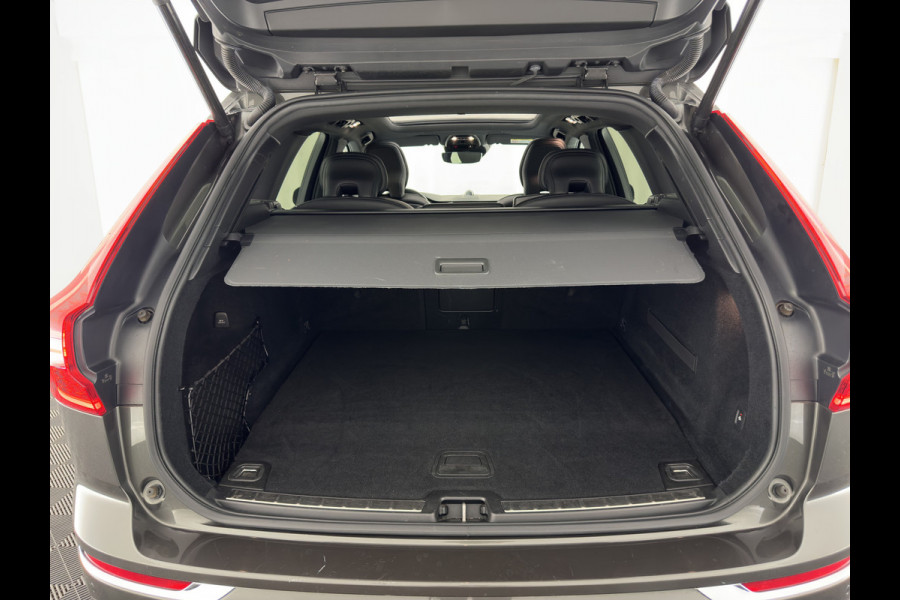 Volvo XC60 2.0 T8 Twin Engine Inscription AWD (Plug-In) *PANO | LEATHER | FULL-LED | BOWERS&WILKINS | MEMORY-PACK | BLINDSPOT | DIGI-COCKPIT | HEATED-COMFORTSEATS | TOPVIEW | NAVI-FULLMAP | ECC | PDC | HEAD-UP |  TOWBAR | 20''ALU *