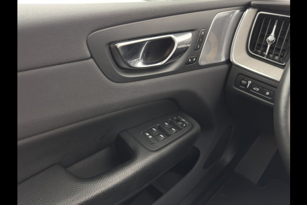 Volvo XC60 2.0 T8 Twin Engine Inscription AWD (Plug-In) *PANO | LEATHER | FULL-LED | BOWERS&WILKINS | MEMORY-PACK | BLINDSPOT | DIGI-COCKPIT | HEATED-COMFORTSEATS | TOPVIEW | NAVI-FULLMAP | ECC | PDC | HEAD-UP |  TOWBAR | 20''ALU *