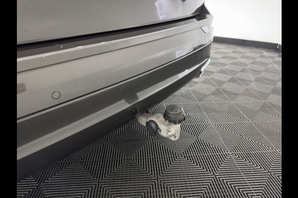 Volvo XC60 2.0 T8 Twin Engine Inscription AWD (Plug-In) *PANO | LEATHER | FULL-LED | BOWERS&WILKINS | MEMORY-PACK | BLINDSPOT | DIGI-COCKPIT | HEATED-COMFORTSEATS | TOPVIEW | NAVI-FULLMAP | ECC | PDC | HEAD-UP |  TOWBAR | 20''ALU *