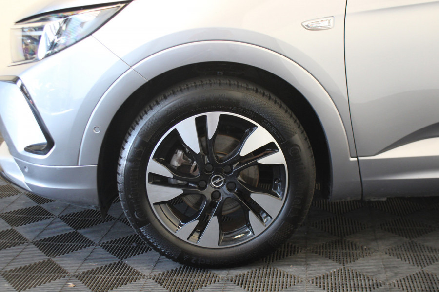 Opel Grandland 1.2 Turbo Elegance