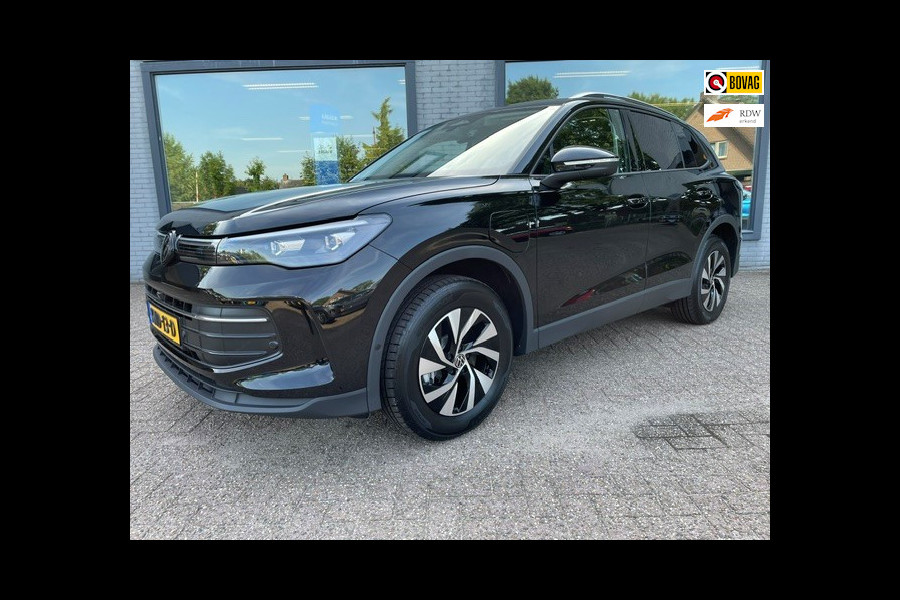 Volkswagen Tiguan NIEUW 1.5 eHybrid Life Edition SUPERDEAL! STOEL/STUUR VEWRW> 360 CAMERA