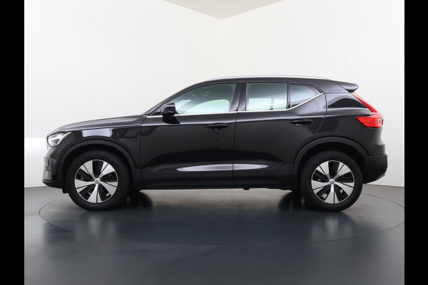 Volvo XC40 1.5 T5 Recharge PLUS BRIGHT VAN: 35.900,- VOOR: 33.877,- UW WKVOORDEEL: 2.023,- | HARMAN KARDON | ELECTR. STOELEN | UNIEKE KMSTAND | CAMERA | ELECTR. ACHTERKLEP | RIJKLAAR INCL. 12 MND BOVAG GARANTIE