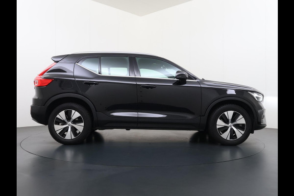 Volvo XC40 1.5 T5 Recharge PLUS BRIGHT VAN: 35.900,- VOOR: 33.877,- UW WKVOORDEEL: 2.023,- | HARMAN KARDON | ELECTR. STOELEN | UNIEKE KMSTAND | CAMERA | ELECTR. ACHTERKLEP | RIJKLAAR INCL. 12 MND BOVAG GARANTIE