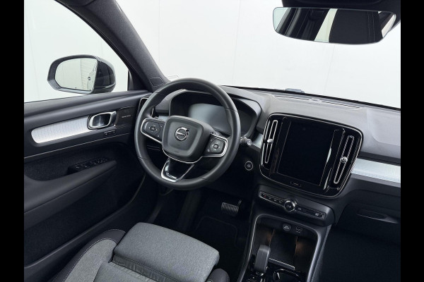 Volvo XC40 1.5 T5 Recharge PLUS BRIGHT VAN: 35.900,- VOOR: 33.877,- UW WKVOORDEEL: 2.023,- | HARMAN KARDON | ELECTR. STOELEN | UNIEKE KMSTAND | CAMERA | ELECTR. ACHTERKLEP | RIJKLAAR INCL. 12 MND BOVAG GARANTIE