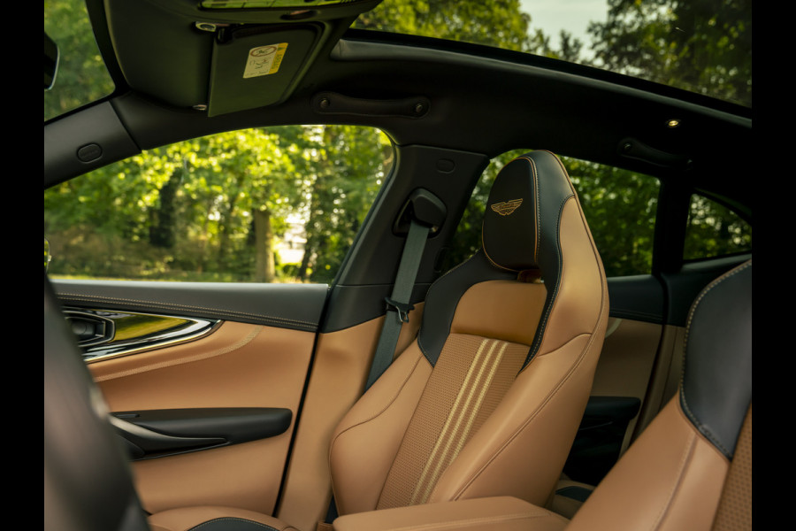 Aston Martin DBX 707 4.0 V8 Facelift | Minotaur Green | Copper Tan interieur | Briljant!