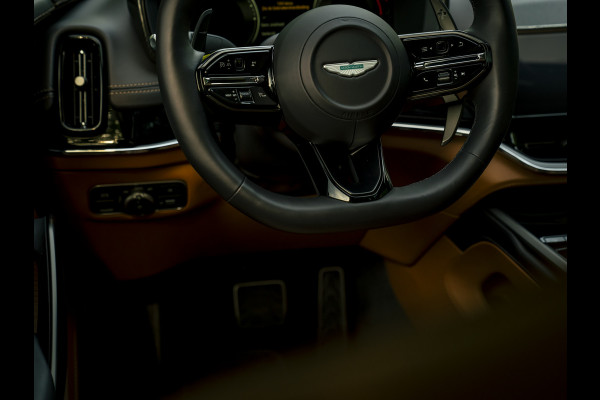 Aston Martin DBX 707 4.0 V8 Facelift | Minotaur Green | Copper Tan interieur | Briljant!