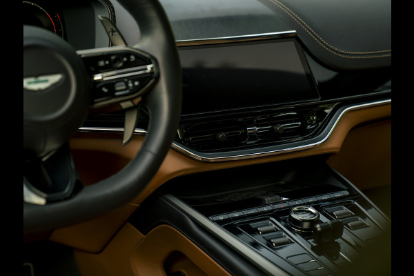 Aston Martin DBX 707 4.0 V8 Facelift | Minotaur Green | Copper Tan interieur | Briljant!