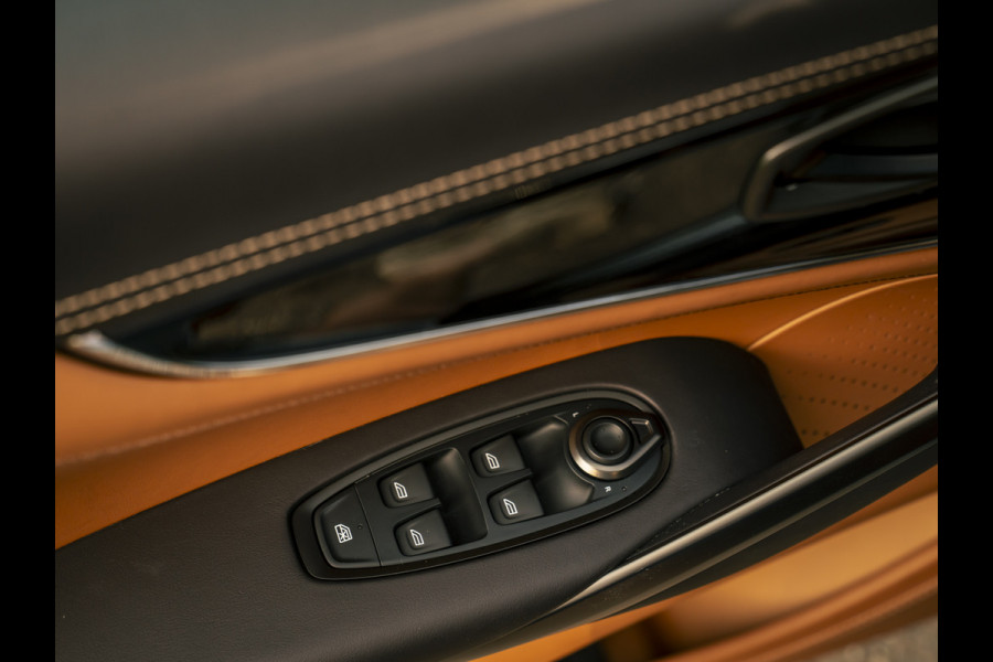 Aston Martin DBX 707 4.0 V8 Facelift | Minotaur Green | Copper Tan interieur | Briljant!
