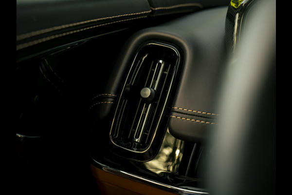 Aston Martin DBX 707 4.0 V8 Facelift | Minotaur Green | Copper Tan interieur | Briljant!