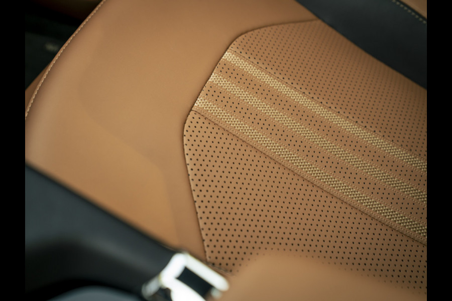 Aston Martin DBX 707 4.0 V8 Facelift | Minotaur Green | Copper Tan interieur | Briljant!