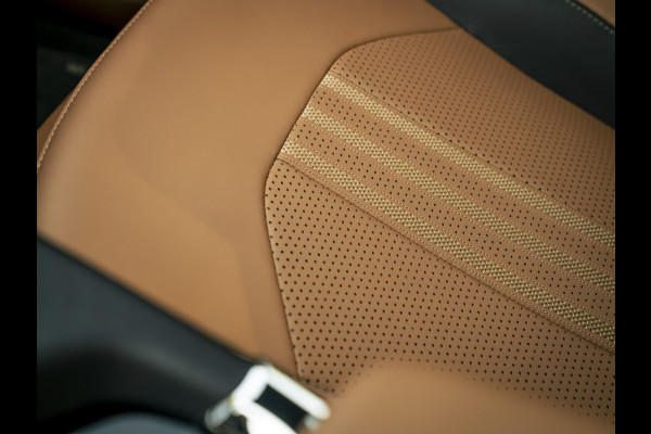 Aston Martin DBX 707 4.0 V8 Facelift | Minotaur Green | Copper Tan interieur | Briljant!