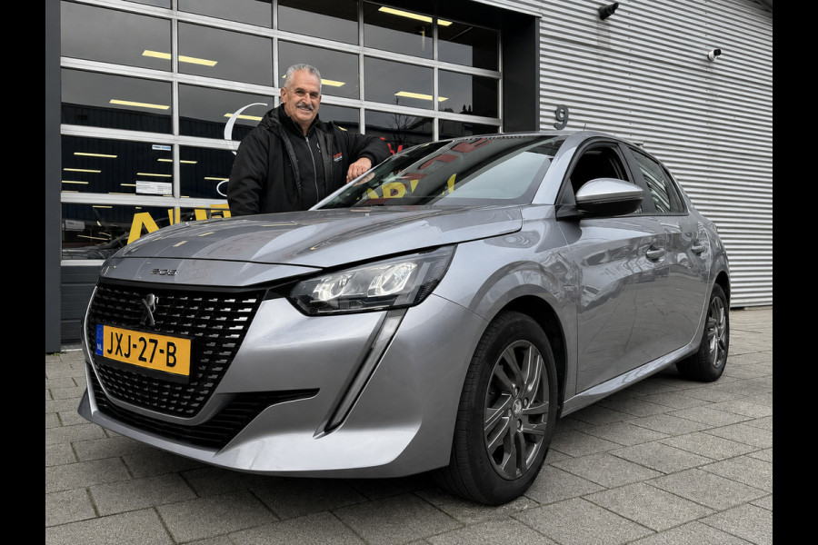Peugeot 208 1.2 PureTech Active Pack 46.000 KM - Apple CarPlay / Navigatie I Airco I LED I PDC I Sport velgen I Dealer onderhouden