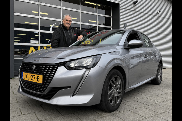 Peugeot 208 1.2 PureTech Active Pack 46.000 KM - Apple CarPlay / Navigatie I Airco I LED I PDC I Sport velgen I Dealer onderhouden
