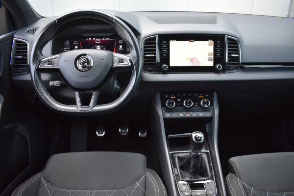 Škoda Karoq 1.5 TSI ACT Sportline | TREKHAAK | CANTON | ADAPTIEVE CRUISE CONTROLE | STOELVERWARMING | NAP | VOORRUITVERWARMING