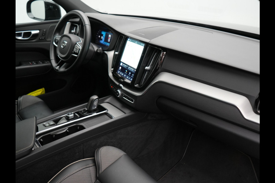 Volvo XC60 T6 AWD R-Design Long Range PHEV 398pk Dealer O.H | Trekhaak Af Fabriek | Panodak | Adaptive Cruise | Harman / Kardon | Camera | Lederen Sportstoelen Memory & Verwarmd | Keyless | Google Assist | Pilot Assist | Navigatie | Virtual | DAB | 21"L.M | Plug In Hybrid |