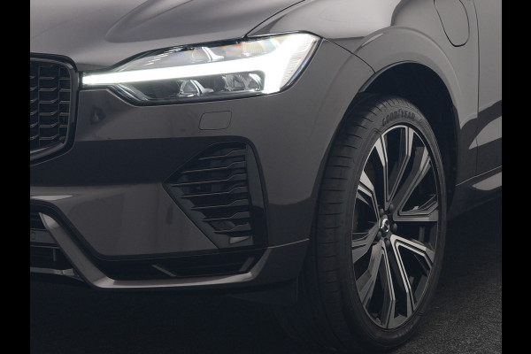 Volvo XC60 T6 AWD R-Design Long Range PHEV 398pk Dealer O.H | Trekhaak Af Fabriek | Panodak | Adaptive Cruise | Harman / Kardon | Camera | Lederen Sportstoelen Memory & Verwarmd | Keyless | Google Assist | Pilot Assist | Navigatie | Virtual | DAB | 21"L.M | Plug In Hybrid |