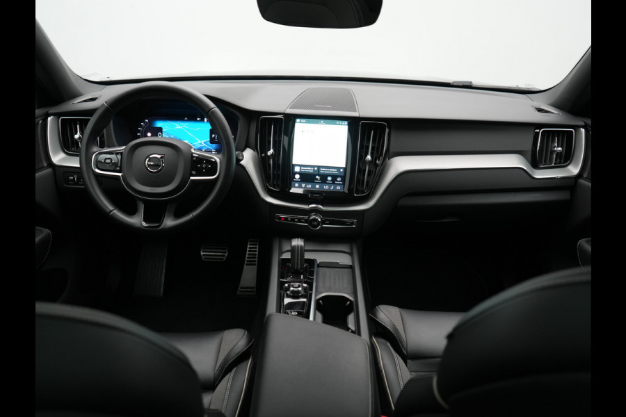 Volvo XC60 T6 AWD R-Design Long Range PHEV 398pk Dealer O.H | Trekhaak Af Fabriek | Panodak | Adaptive Cruise | Harman / Kardon | Camera | Lederen Sportstoelen Memory & Verwarmd | Keyless | Google Assist | Pilot Assist | Navigatie | Virtual | DAB | 21"L.M | Plug In Hybrid |