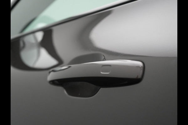 Volvo XC60 T6 AWD R-Design Long Range PHEV 398pk Dealer O.H | Trekhaak Af Fabriek | Panodak | Adaptive Cruise | Harman / Kardon | Camera | Lederen Sportstoelen Memory & Verwarmd | Keyless | Google Assist | Pilot Assist | Navigatie | Virtual | DAB | 21"L.M | Plug In Hybrid |