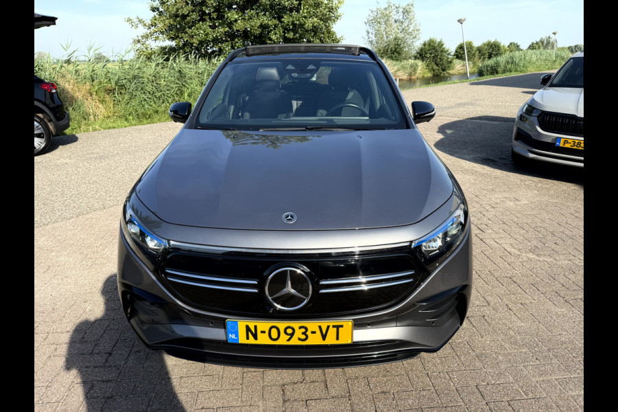 Mercedes-Benz EQA 250 Bns Solution AMG 67 Kwh SOH 94.4%, Panoramadak, Burmeister, 360 camera