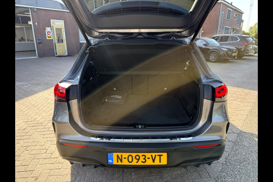 Mercedes-Benz EQA 250 Bns Solution AMG 67 Kwh SOH 94.4%, Panoramadak, Burmeister, 360 camera