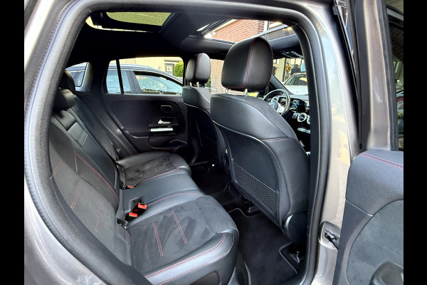 Mercedes-Benz EQA 250 Bns Solution AMG 67 Kwh SOH 94.4%, Panoramadak, Burmeister, 360 camera