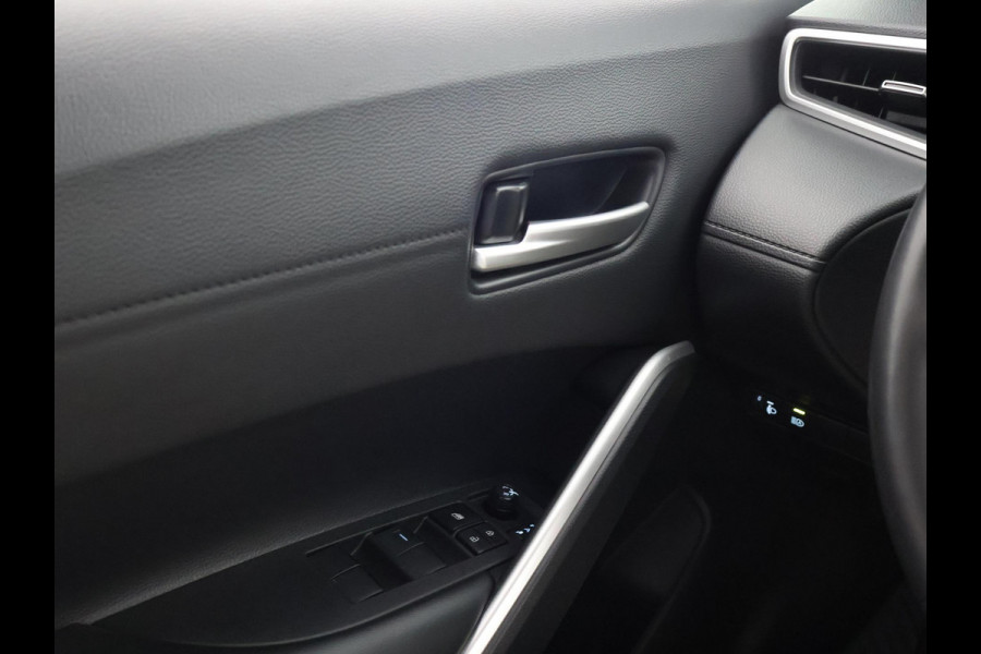 Toyota Corolla Cross HYBRID 140 BUSINESS INTRO GARANTIE 11-2034! BSM . PDC V+A.  DIGITAAL DASHBOARD