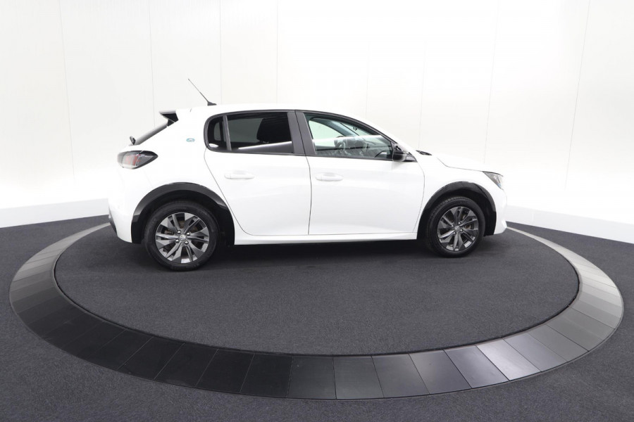 Peugeot e-208 EV Active Pack 50 kWh | 11 KW LADER | IJSKOUDE Climate Control | Parkeersensoren | Apple Carplay