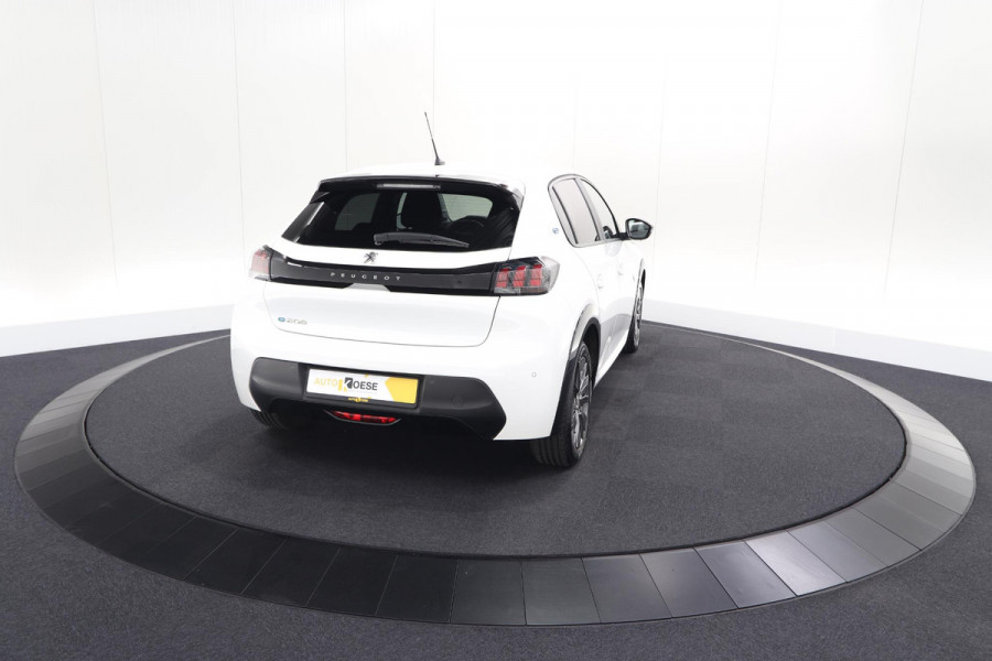 Peugeot e-208 EV Active Pack 50 kWh | 11 KW LADER | IJSKOUDE Climate Control | Parkeersensoren | Apple Carplay