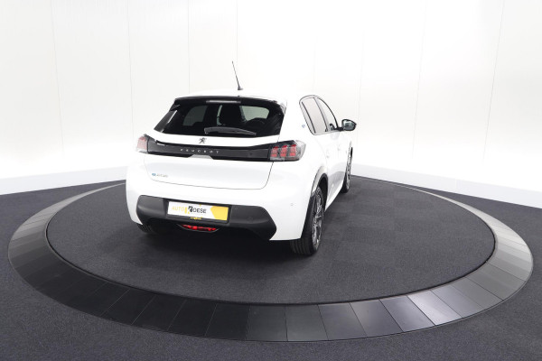 Peugeot e-208 EV Active Pack 50 kWh | 11 KW LADER | IJSKOUDE Climate Control | Parkeersensoren | Apple Carplay